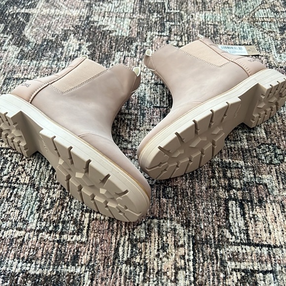 Booties - Picture 2 of 4